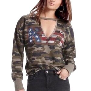 Lucky Brand Kiss Band Graphic Camo USA Lightweight Pullover Sweatshirt Medium